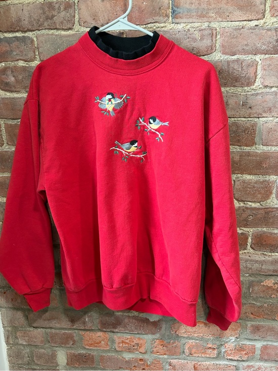 Tops - Red Embroidered Bird Crewneck Sweatshirt - women’s size medium